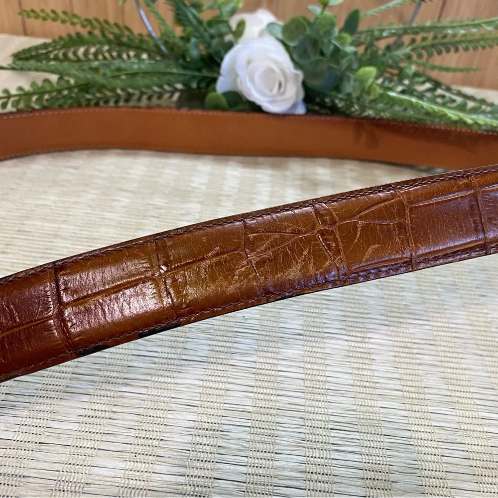 Onyx By Brighton belt shipping*